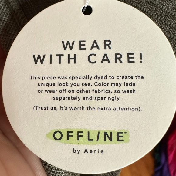 🆕 OFFLINE BY AERIE Long-sleeve Cropped Athletic Top - Picture 5 of 7